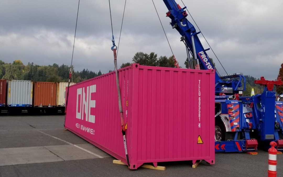 Crane Lift Services Can Move Your Shipping Containers