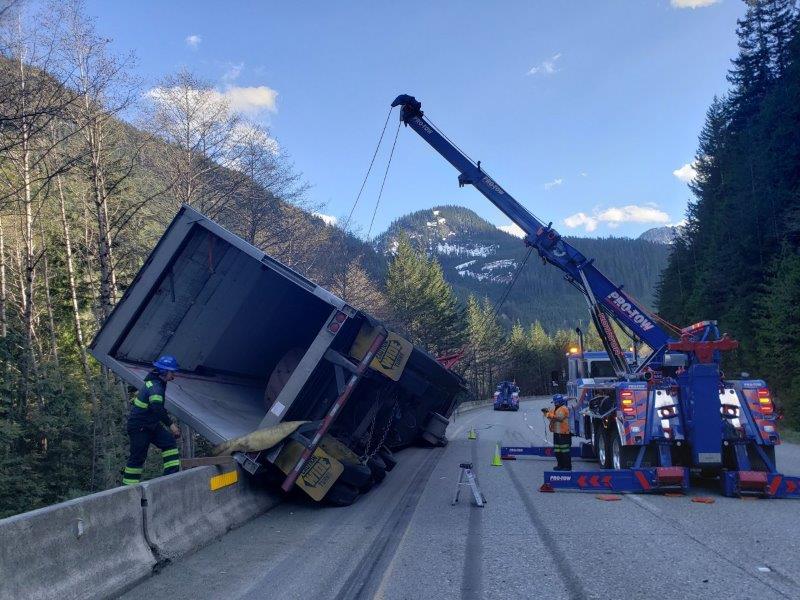 Tipped Over Trailer Needs Cargo Recovery