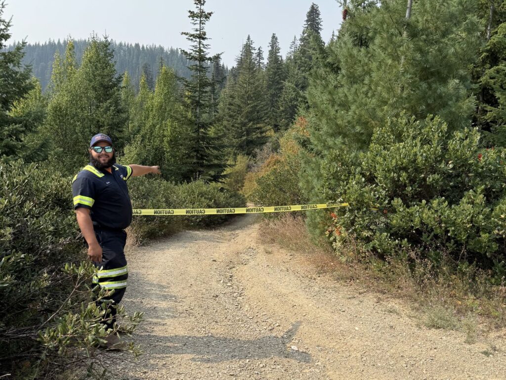 Blocking the trail to the truck recovery
